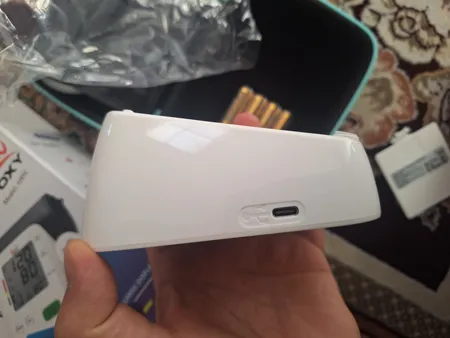 فشارسنج بازویی دیجیتال فوکسی مدل ECCO به همراه پاوربانک فوکسی