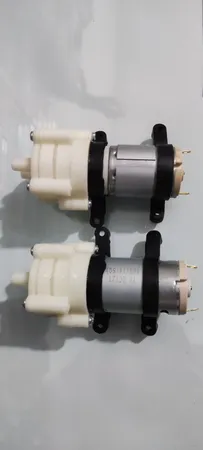 پمپ آب مدل r385