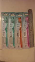 مسواک های دنت مدل 909 با برس متوسط مجموعه 4 عددی