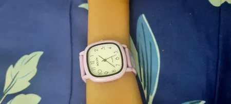 ساعت مچی عقربه ای دخترانه بولون مدل 6131L