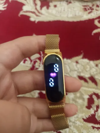 ساعت مچی دیجیتال مدل لمسی 172