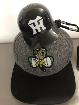 رادیو طرح کلاه مدل TB