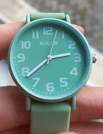 ساعت مچی عقربه ای دخترانه بولن کد Bl5