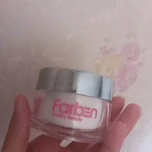 تجریه خرید کرم آبرسان فاربن مدل Hydra Fresh مقدار 50 میلی لیتر