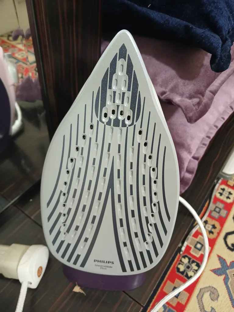 اتو بخار فیلیپس مدل  DST5020