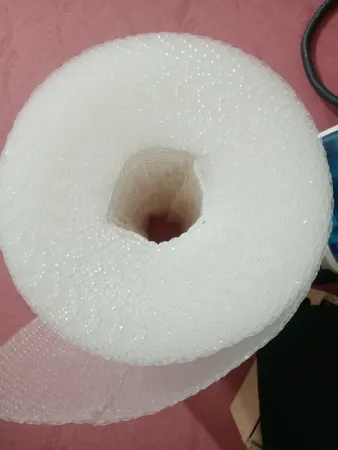 پلاستیک حبابدار ضربه گیر کد 1006 طول 50 متر