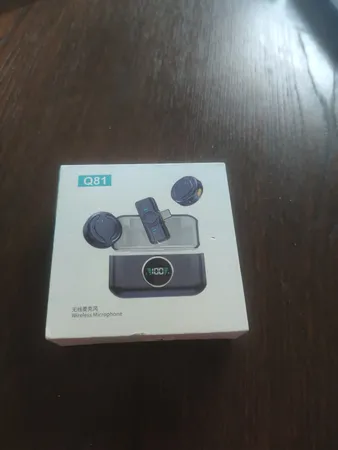 ست میکروفن بی سیم مدل Q81 با درگاه اتصال usb type c