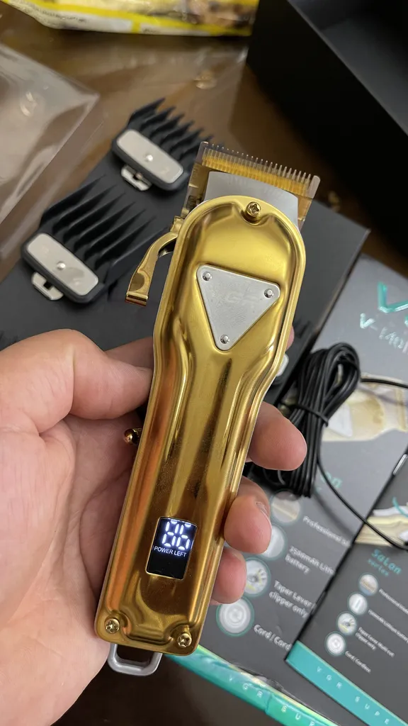 ماشین اصلاح موی سر و صورت وی جی ار مدل VGR V-140