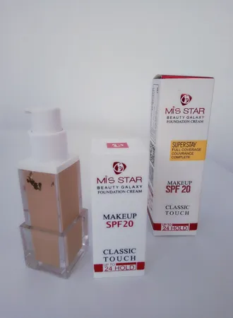 کرم پودر میستار مدل کلاسیک تاچ شماره 301 حجم 40 میلی لیتر