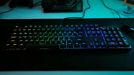 کیبورد مخصوص بازی ردراگون مدل Surara K582