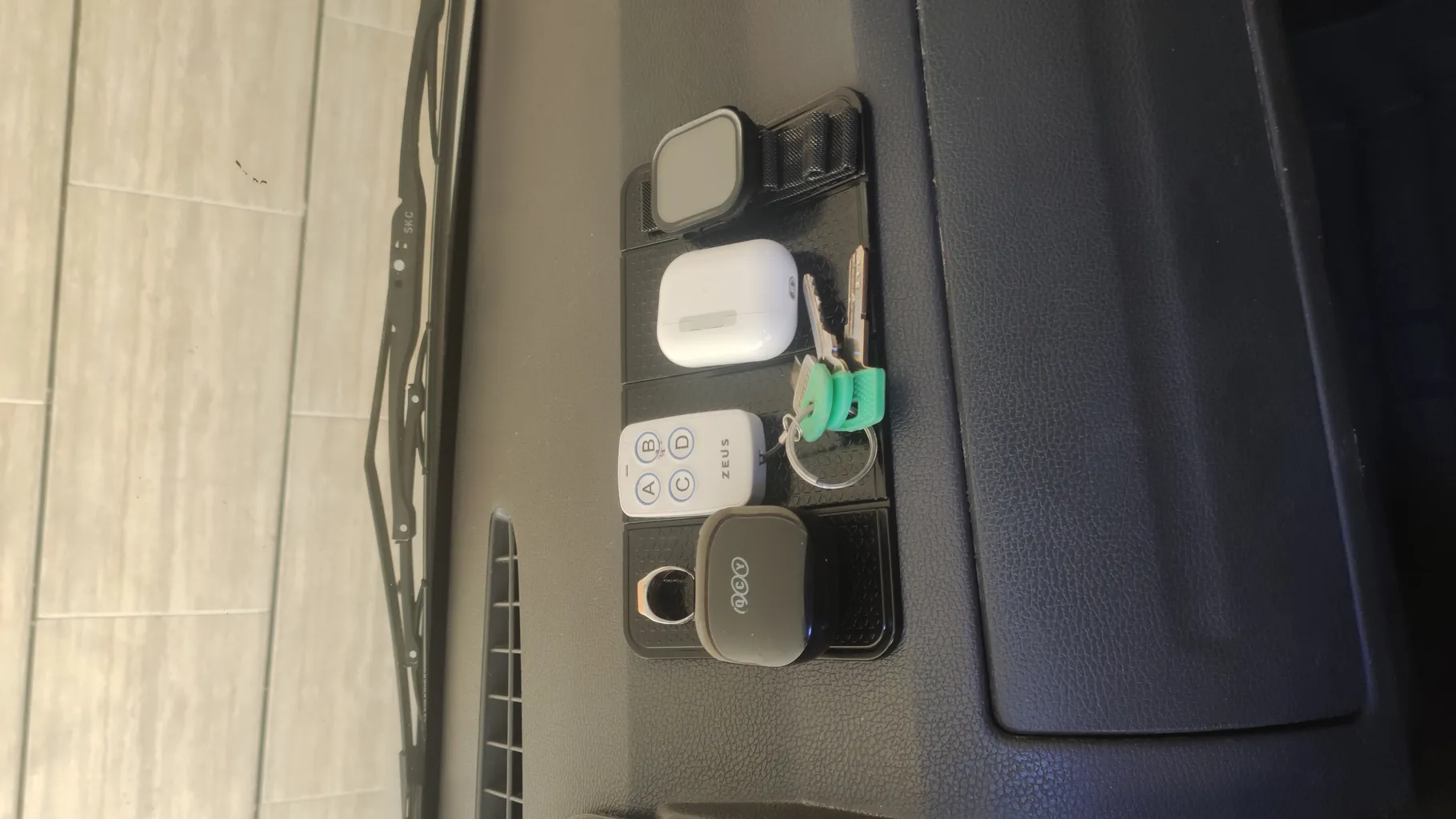 پایه نگهدارنده گوشی موبایل باسئوس مدل Folding Bracket