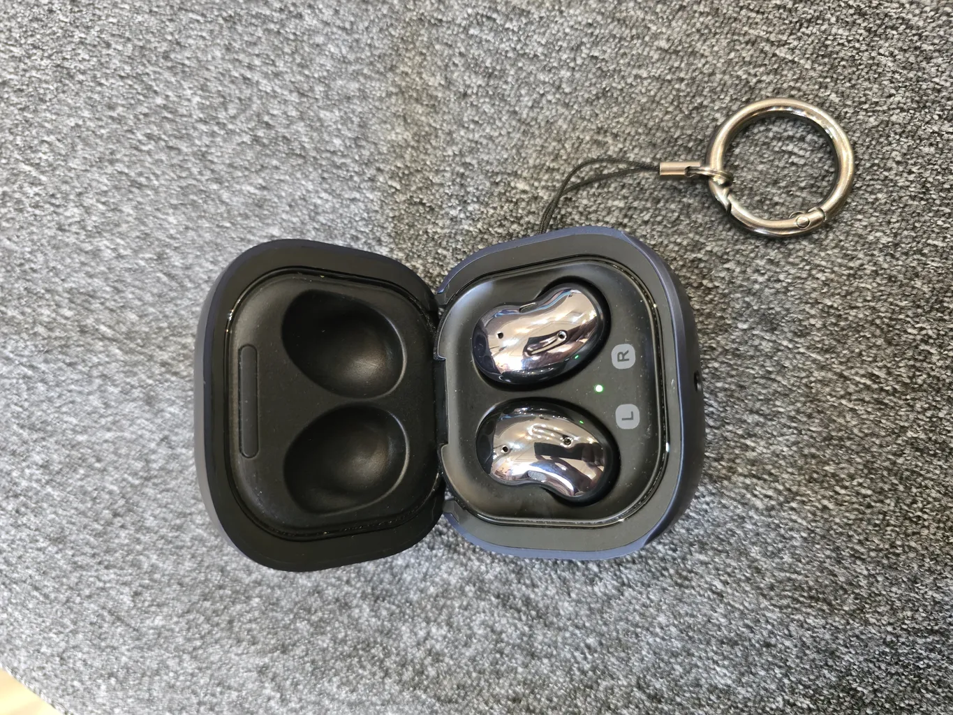 کاور سامورایی مدل Quad-16 مناسب برای کیس هدفون سامسونگ  Galaxy Buds Live / Buds Pro / Buds 2 / Buds 2 Pro / Buds FE