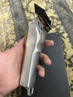 ماشین اصلاح موی سر و صورت وی جی ار مدل VGR V-140