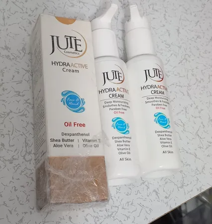 کرم آب رسان ژوت مدل هیدرا اکتیو حجم 120 میلی‌لیتر