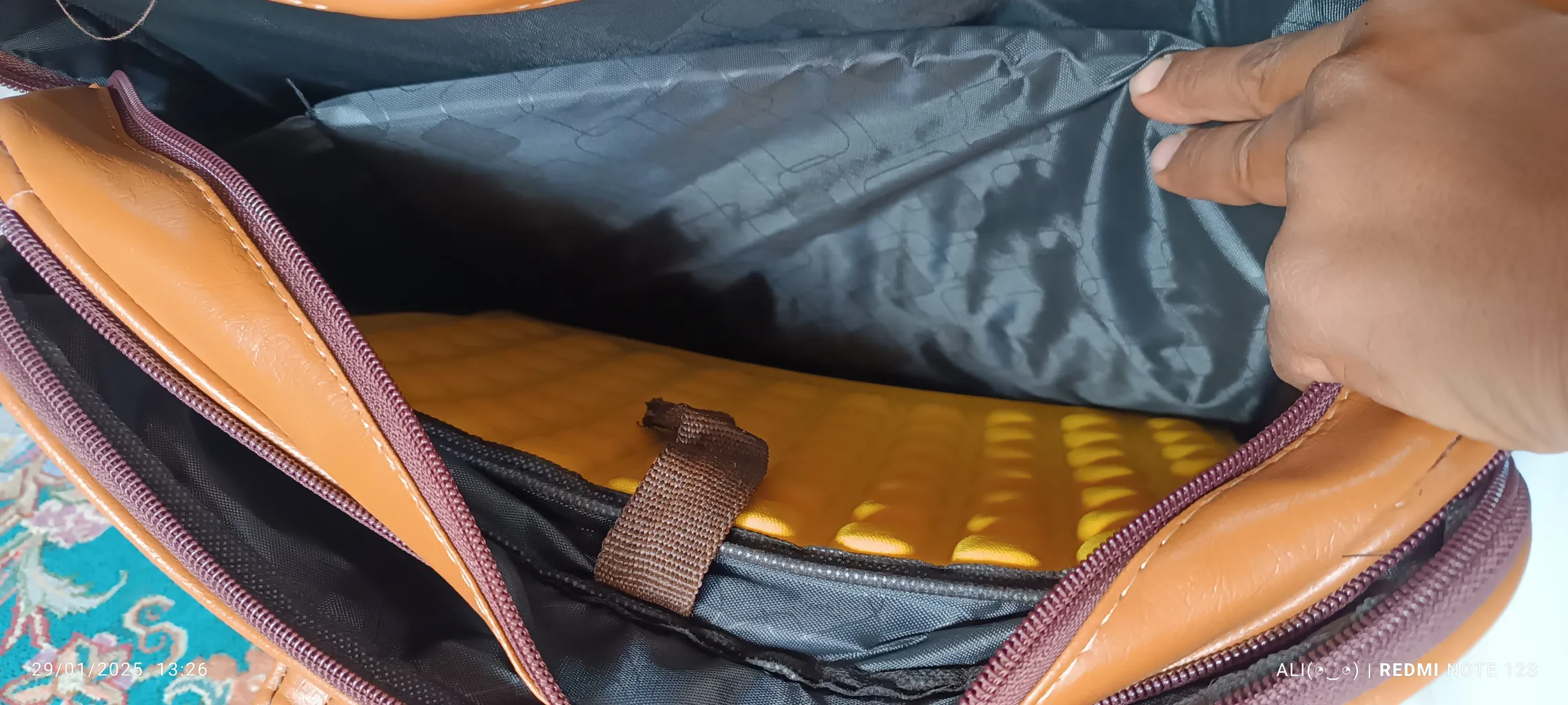 کیف لپ تاپ چرم ما مدل MA2-132 مناسب برای لپ تاپ 15 اینچی