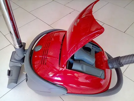 جاروبرقی 2000 وات پارس خزر مدل VC-2000W