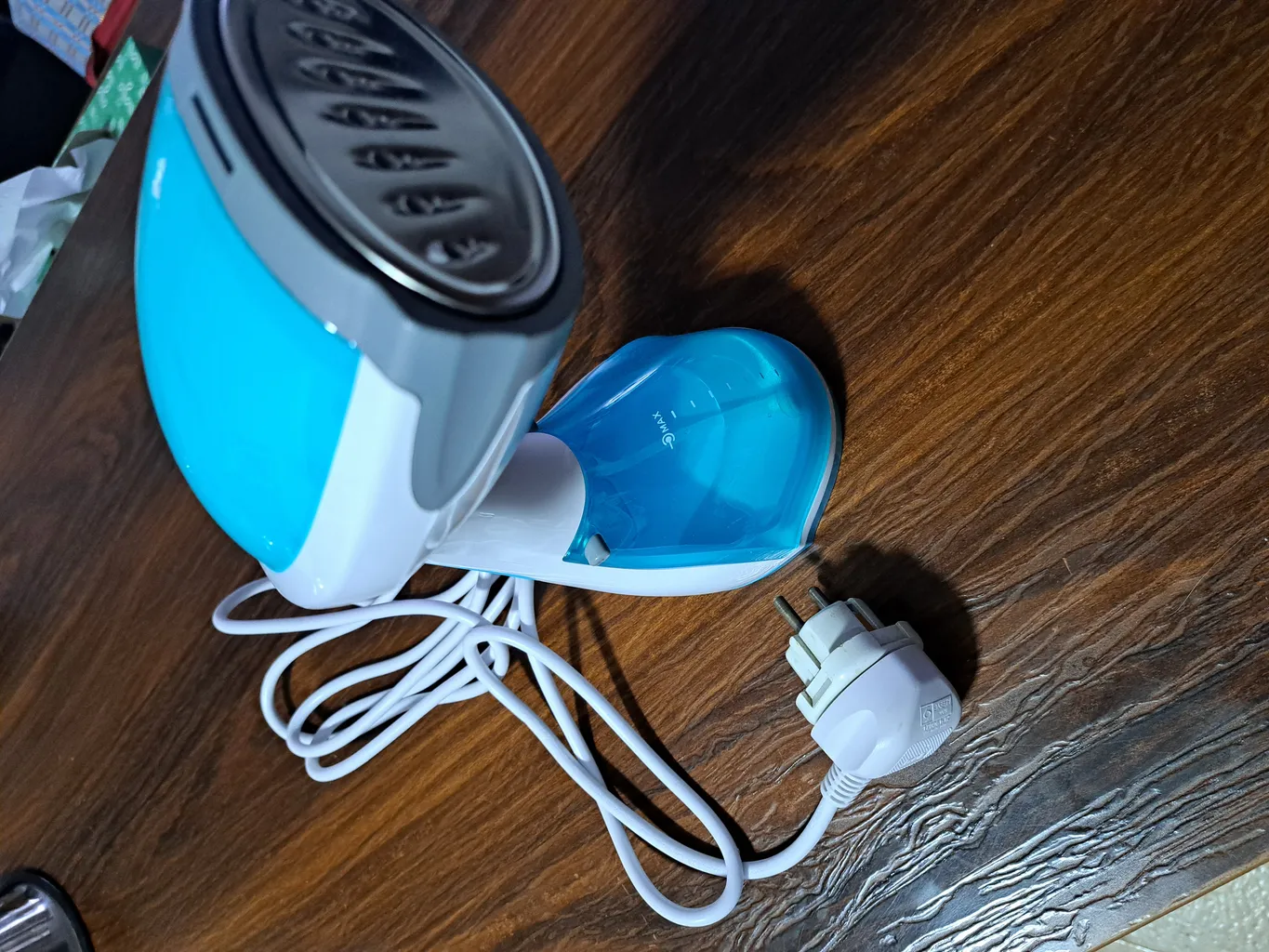 بخارگر بلک اند دکر مدل HST1200