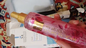 تجریه خرید بادی اسپلش زنانه مای مدل Magic Moment حجم 220 میلی لیتر