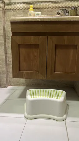 چهارپایه ایکیا مدل FÖRSIKTIG