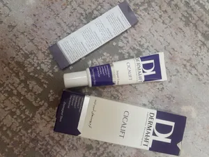 تجریه خرید کرم ترمیم کننده پوست صورت درمالیفت مدل سیکالیفت مناسب پوست‌های آسیب‌دیده حجم 30 میلی لیتر