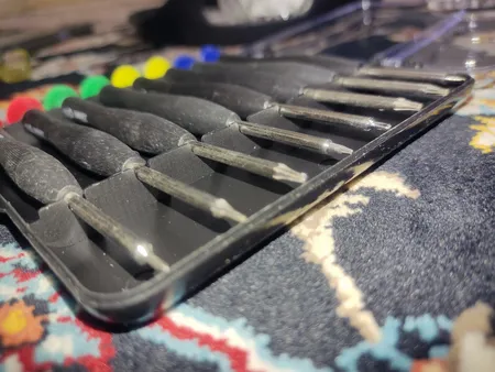 پیچ گوشتی مدل 8001T مجموعه 8 عددی