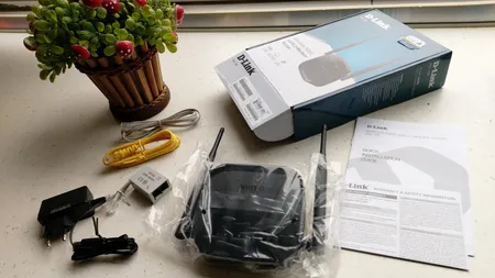 مودم روتر ADSL2 Plus بی سیم N300 دی-لینک مدل DSL-124 New