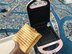 تجریه خرید ساندویج ساز سانیز مدل شونینگ