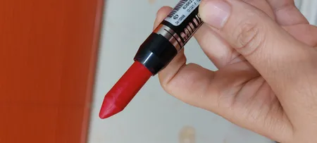 رژ لب مدادی میلوس مدل MIS1 مجموعه 6 عددی