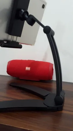 پایه نگهدارنده گوشی موبایل و تبلت مدل WMH006