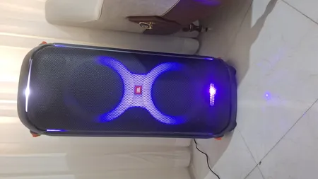 اسپیکر بلوتوثی قابل حمل جی بی ال مدل PARTY BOX 710
