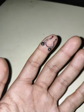 پیرسینگ بینی زنانه پایتخت مدل PS637