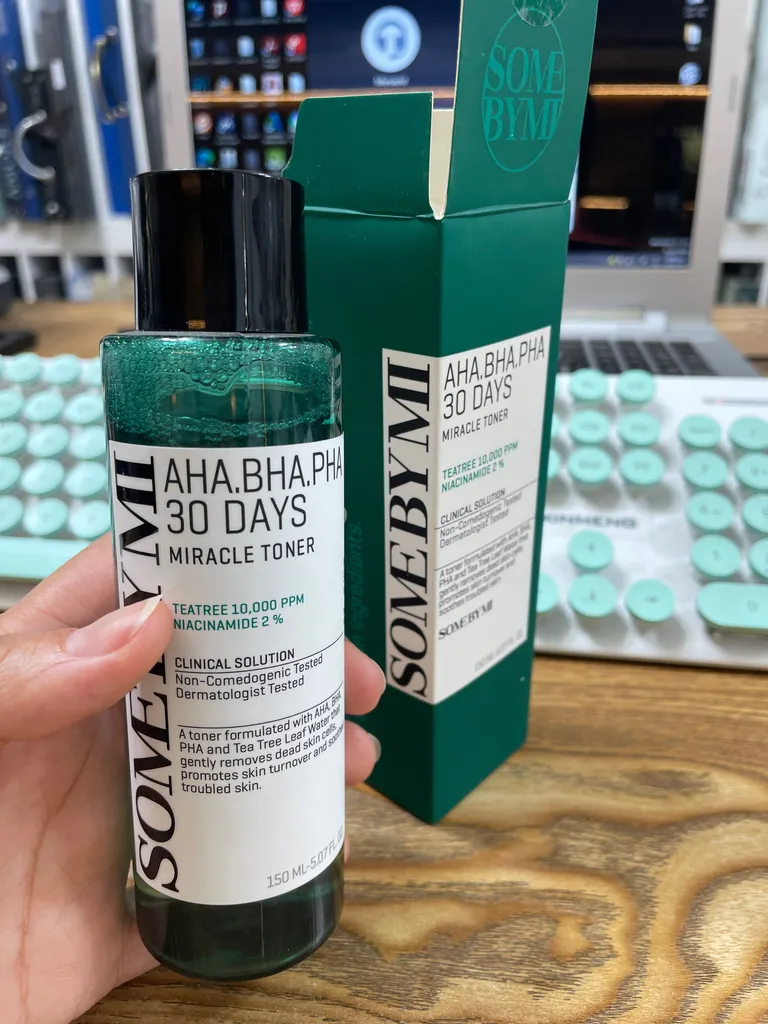 محلول پاک کننده آرایش سام بای می مدل aha حجم 150 میلی لیتر