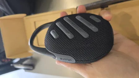 اسپیکر بلوتوثی قابل حمل جی بی ال مدل Clip5 JBL