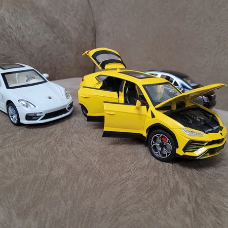 ماکت ماشین چه ژی مدل Lamborghini Urus