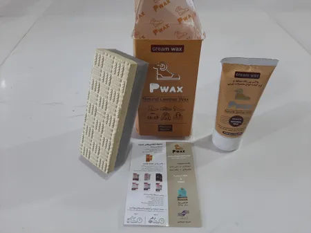 واکس کفش چرم پی واکس کد px به همراه اسفنج