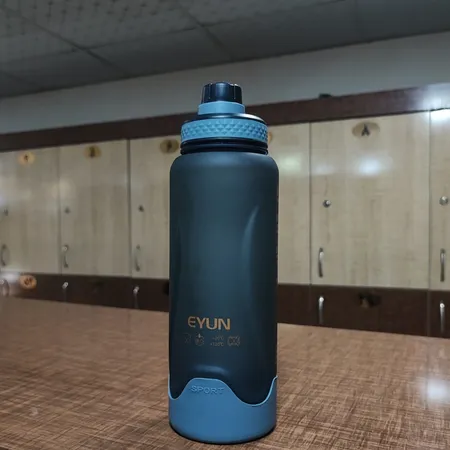 قمقمه ایون مدل ورزشی گنجایش 1 لیتر