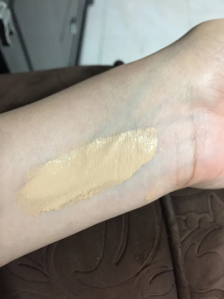 کرم پودر نوتریکا شماره F10 حجم 30 میلی لیتر