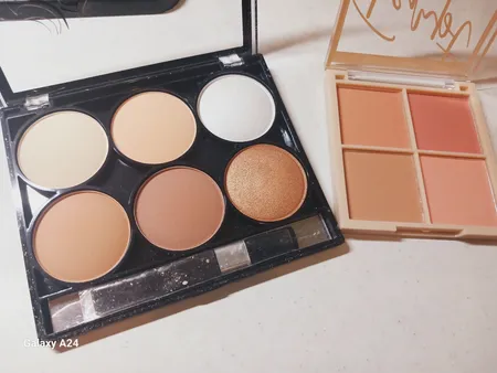 پالت کانتورینگ و کانسیلر دودوگرل مدل CC004 شماره 01