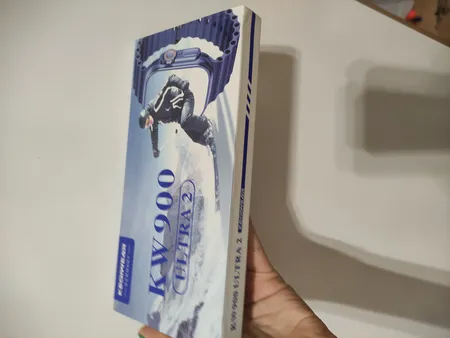 ساعت هوشمند مدل Germany KW900 ULTRA2 دارای قابلیت های صفحه نمایش رنگی بند سیلیکون