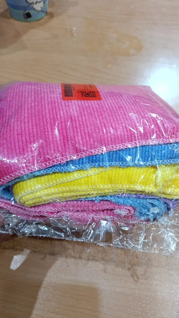 دستمال نظافت تن تاب مدل حوله ای بسته 12 عددی