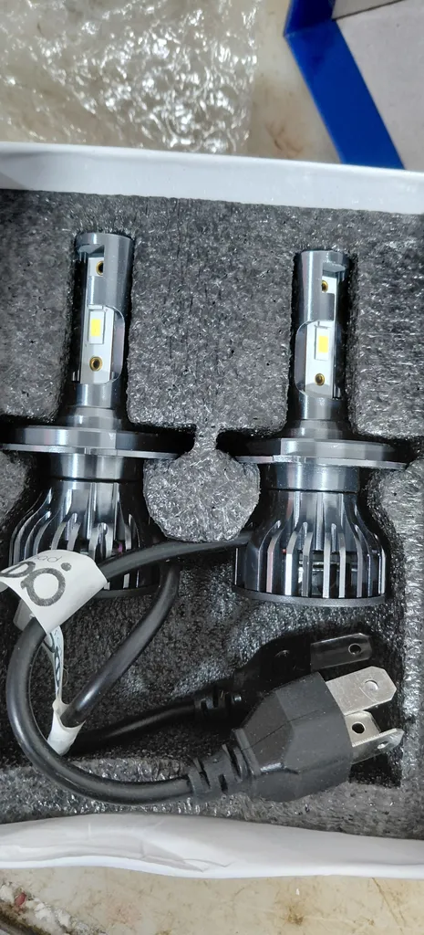 لامپ هدلایت دو حالته فرهاد مدل F4PRO پایه H4