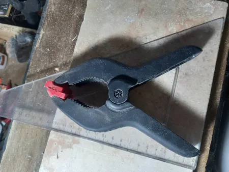 گیره ای ام جی کلمپ کد D717