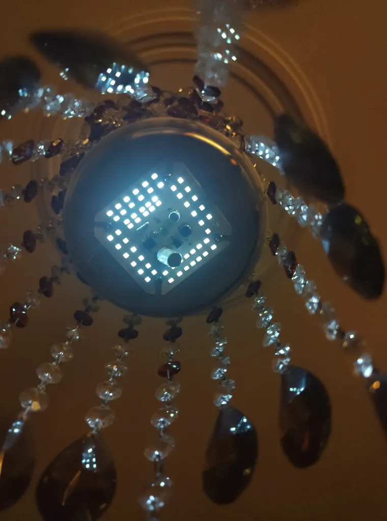 لامپ ال ای دی 80 وات نوین استار مدل استوانه ای پایه E27