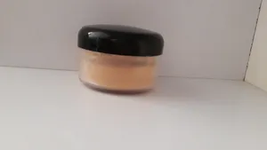 تجریه خرید پودر تثبیت کننده آرایش لالاتاپ شماره NC4