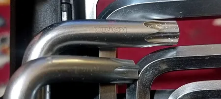 مجموعه 18 عددی آچار آلن و آچار ستاره‌ای رونیکس مدل NIX-2052