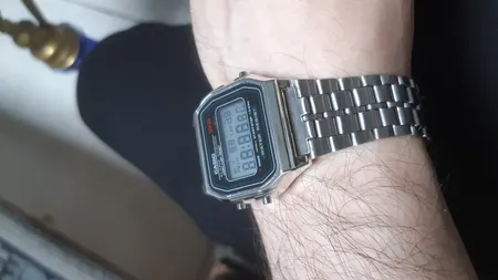 ساعت مچی دیجیتال مردانه والار مدل A159WA - WG 0247 / NO