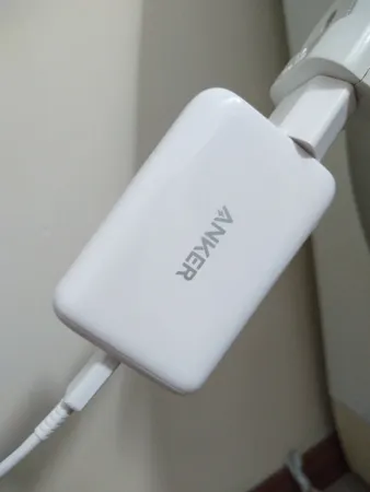 شارژر دیواری انکر مدل POWERPORT III 65W A2712