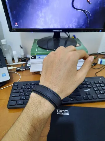 دستبند چرم وارک مدل رهام کد rb176