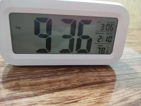 ساعت رومیزی اسمارت کلاک مدل TCK-18 کد K21