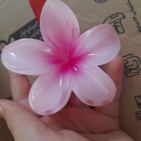 کلیپس مو زنانه مدل گل پلومریا کد brg 410